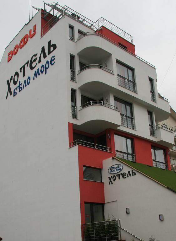 Hotel Byalo More Banite Luaran gambar