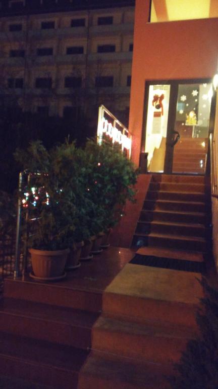 Hotel Byalo More Banite Luaran gambar